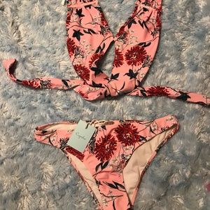 Cupshe Women's Pink Floral criscross bikini size S